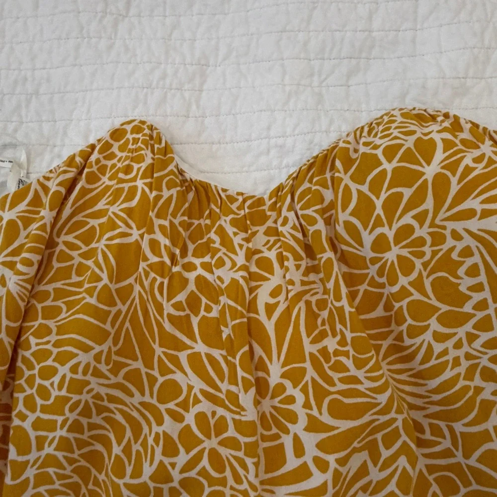 Lovers + Friends | Fairy Off Shoulder Crochet Mosaic Mustard Mini Dress - Picture 5 of 10
